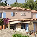 Villa Des Vignes