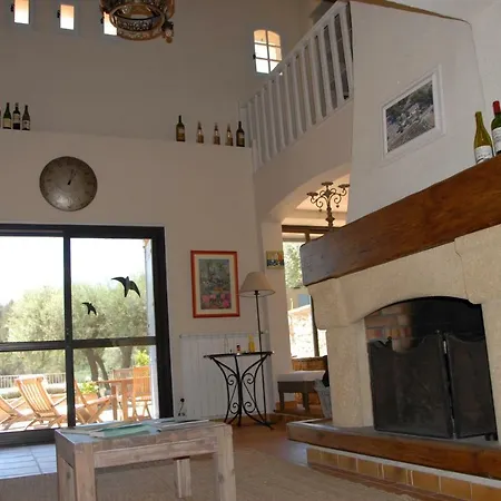 Des Vignes Villa *